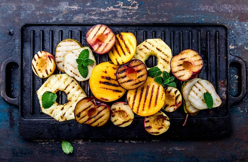 Grillatut hedelmät